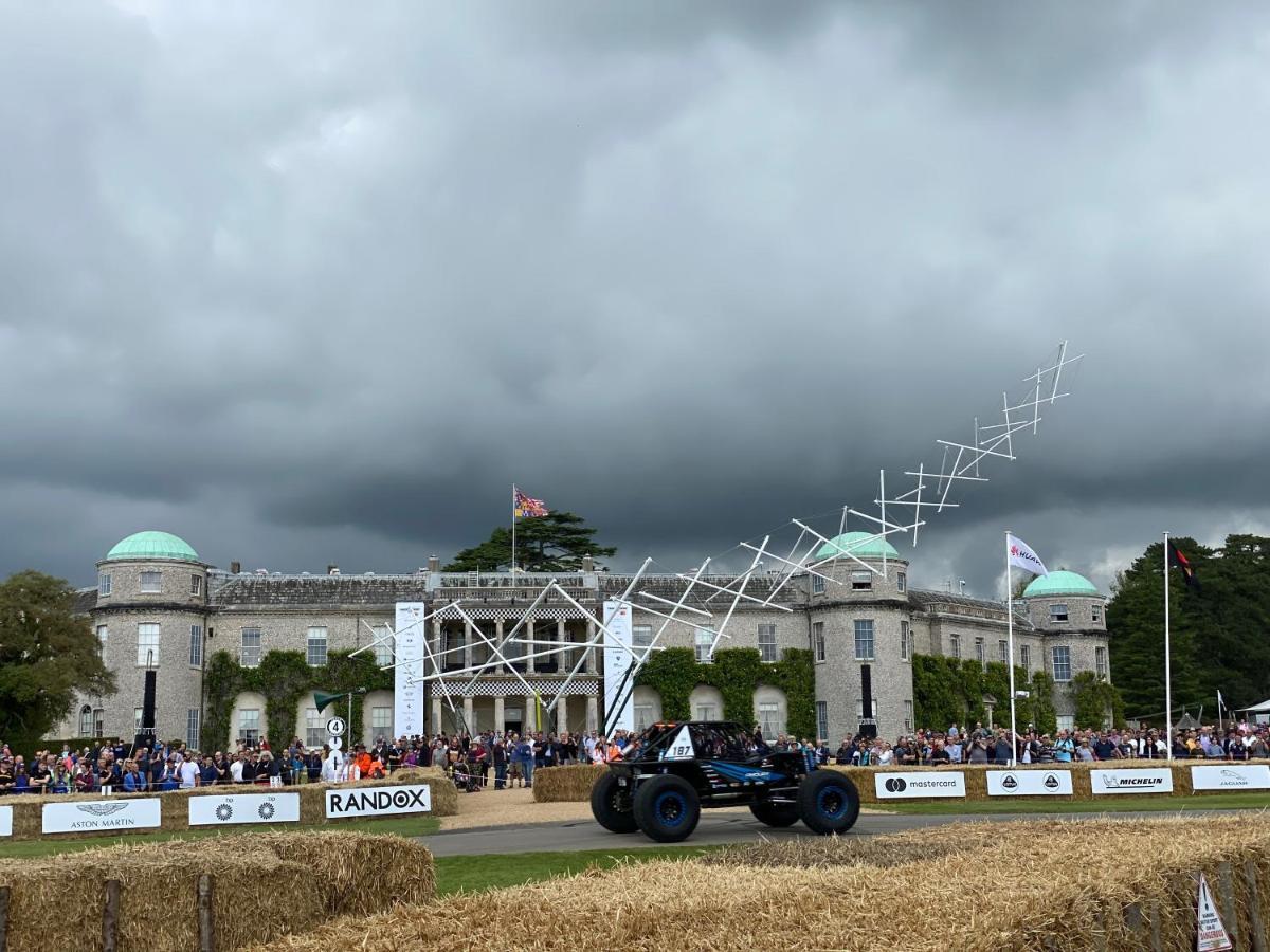 Bed and Breakfast Flint House - Goodwood Events à Chichester Extérieur photo